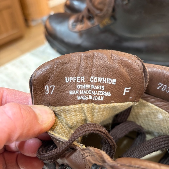 Vintage Vasque sundowner (7931 Made in Italy) hiking boots main image 10